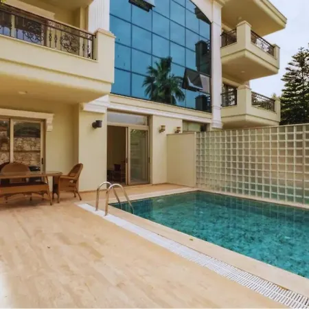 Mete 2 Marmaris * إتْشميلير