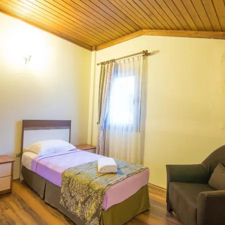 Mete 2 Marmaris ヴィラ