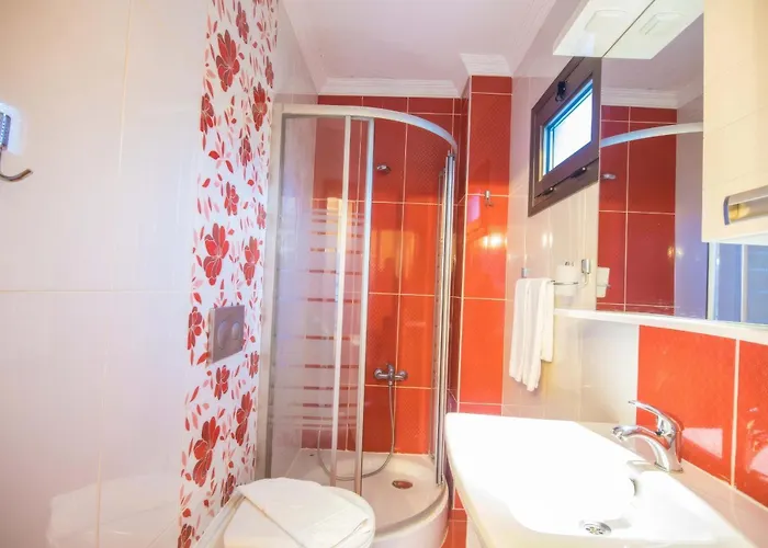 Mete 2 Marmaris ヴィラ *